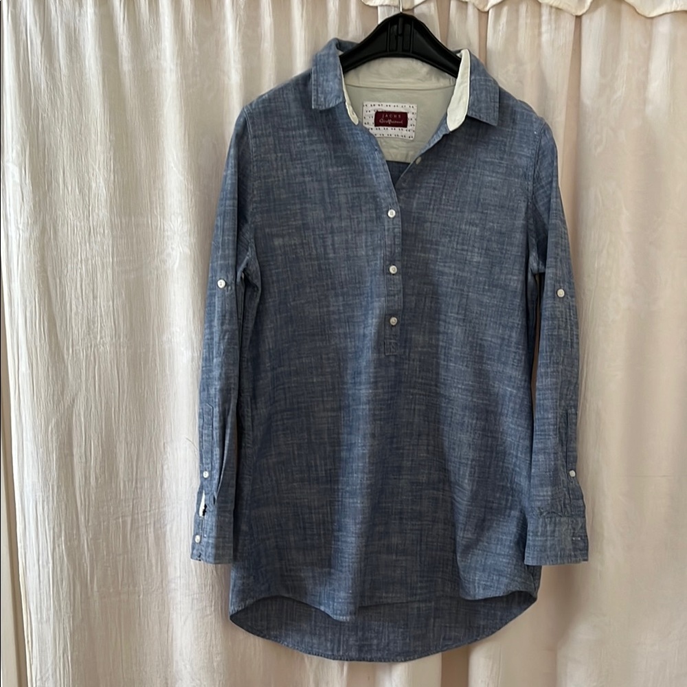 JACHS Girlfriend Blue Chambray Women’s Shirt, Adjustable Sleeves, Asymmetrical